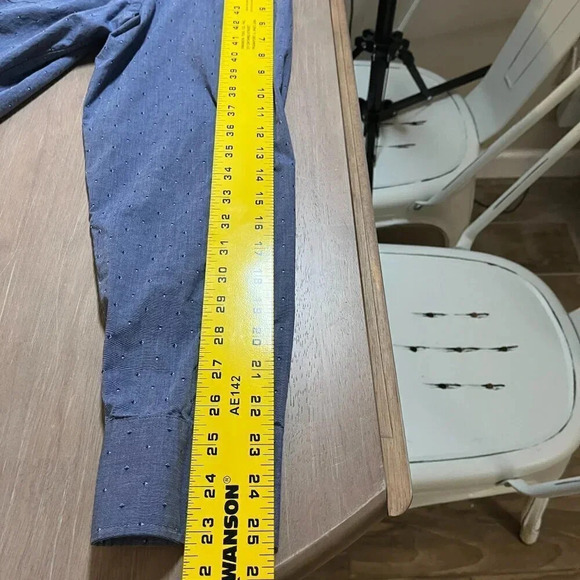 Men’s Untuckit Button Down Shirt Size XXL - Picture 7 of 7